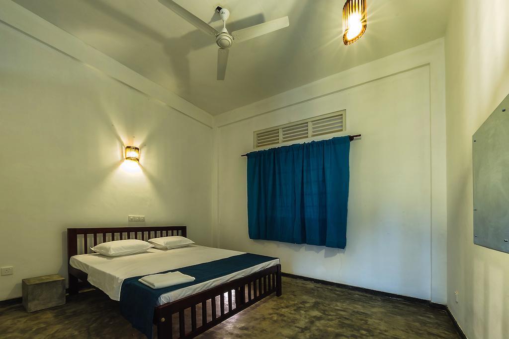 Colombo Beach Hostel Dehiwala-Mount Lavinia Ruang foto